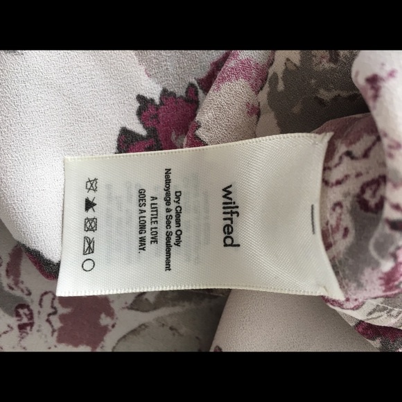 Aritzia Wilfred Cambrai Blouse - Picture 5 of 6